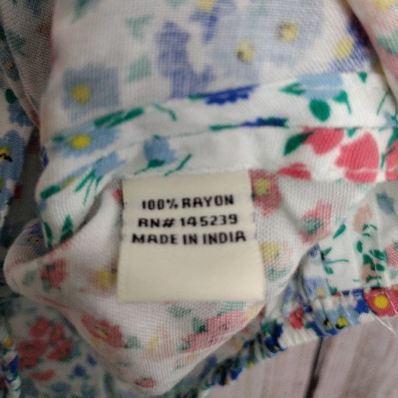 NWT Sim & Sam | Flutter Sleeve V-Neck Floral Boho Tie Front Top - Picture 5 of 7